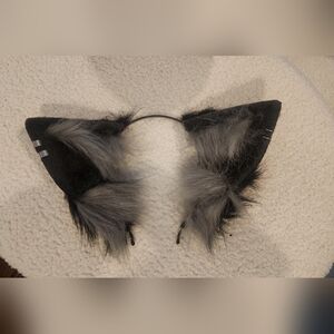 Black and Gray Cat Ear Headband Silver Earrings